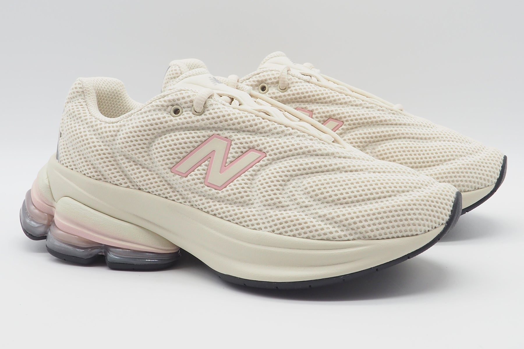Ikonischer Damen Sneaker 5030 aus Mesh in Creme & Rosa