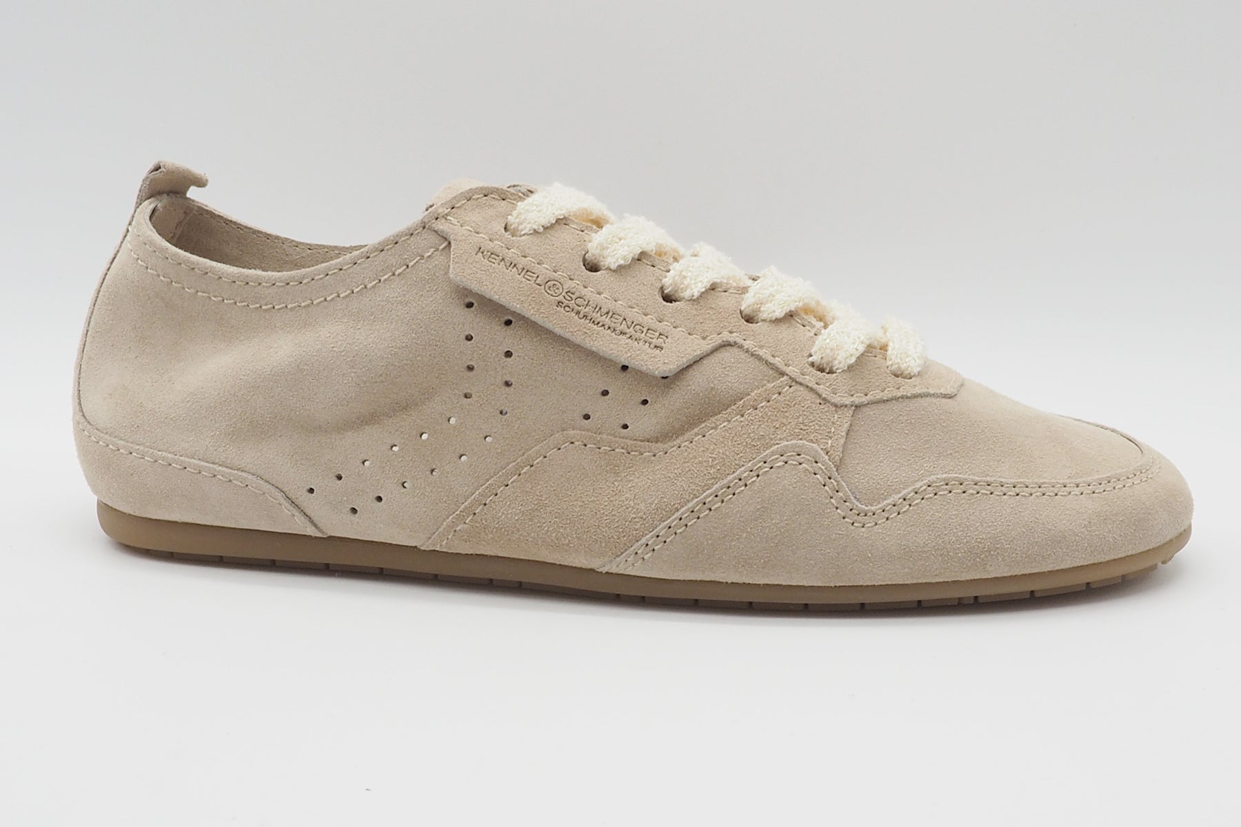 Damen Sneaker aus softem Veloursleder in Sand mit dünner Sohle