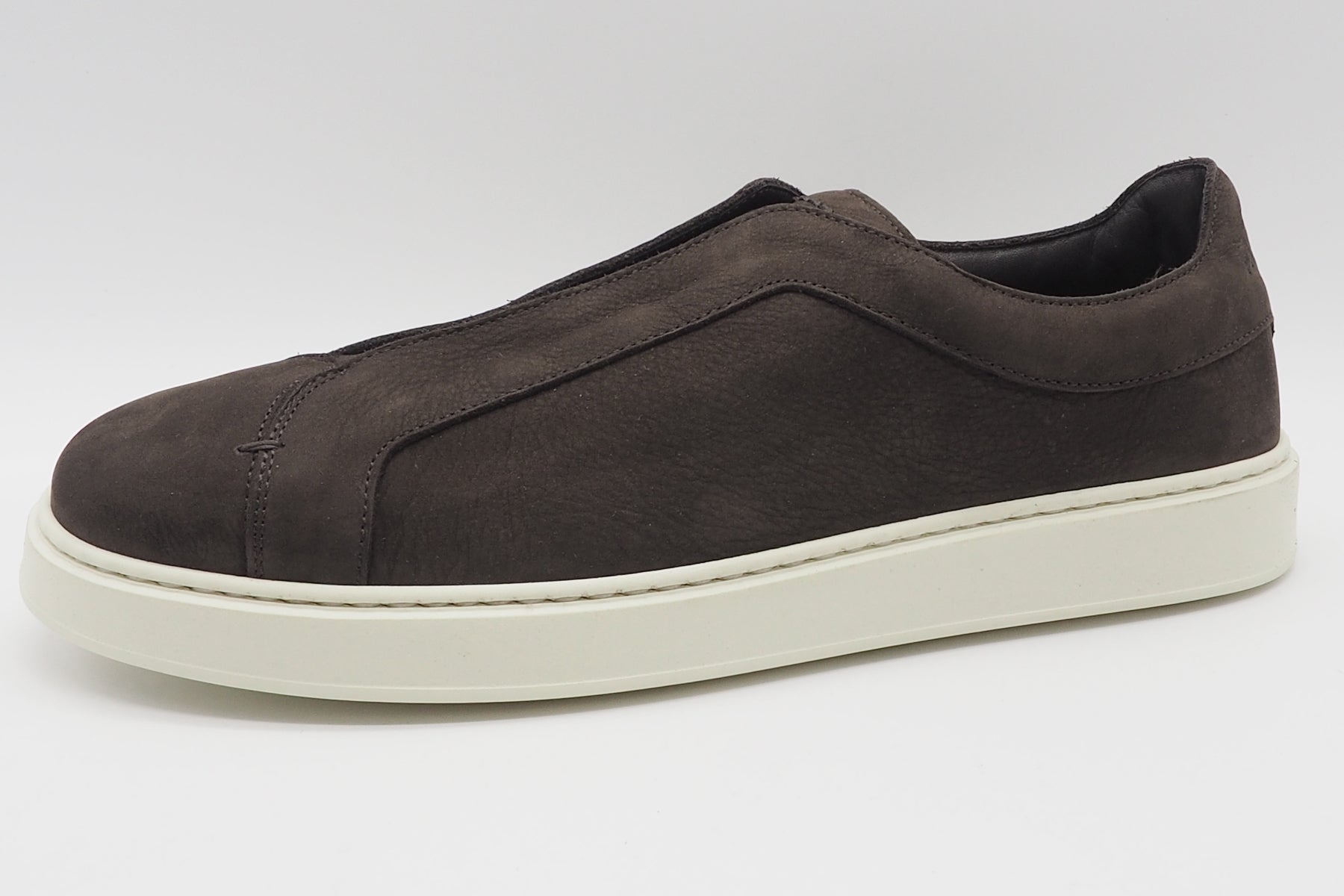 Edler Herren Slipper aus Nubukleder in Dunkelbraun - im Sneakerstil mit weicher Sohle