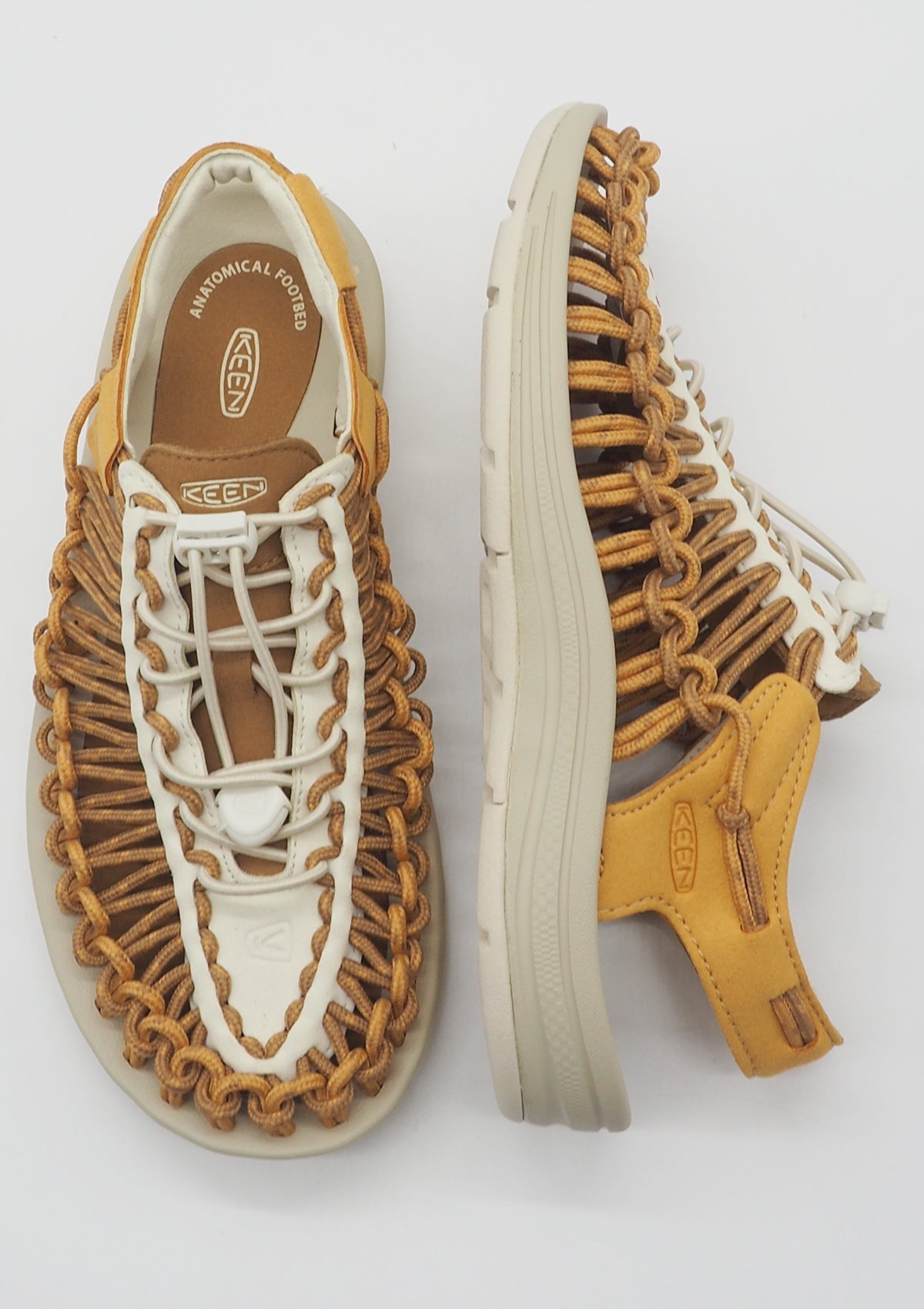 Coole Lifestyle Sandale aus technischer Faser in Chipmuk - Uneek Damen Sandale Keen