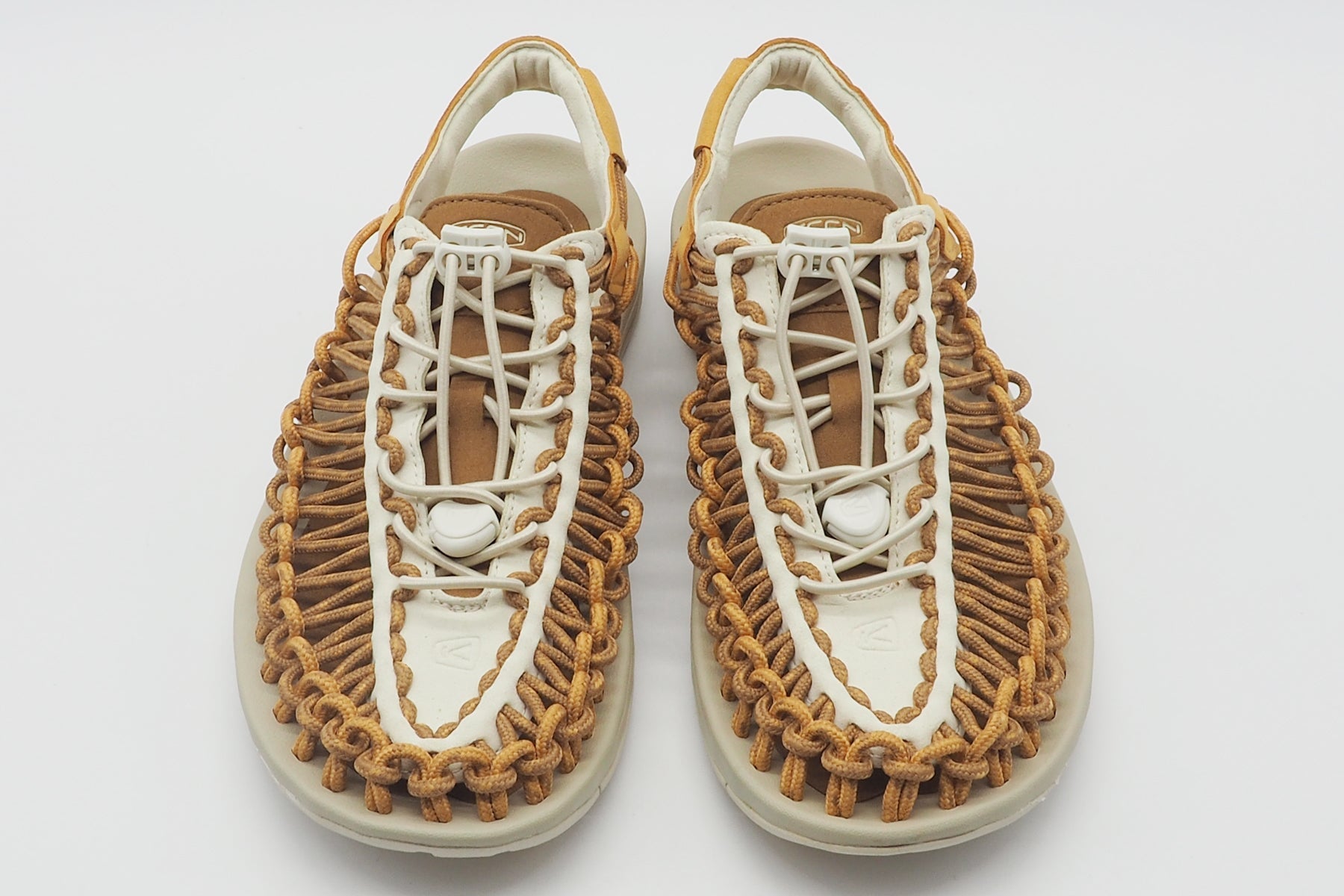 Coole Lifestyle Sandale aus technischer Faser in Chipmuk - Uneek Damen Sandale Keen