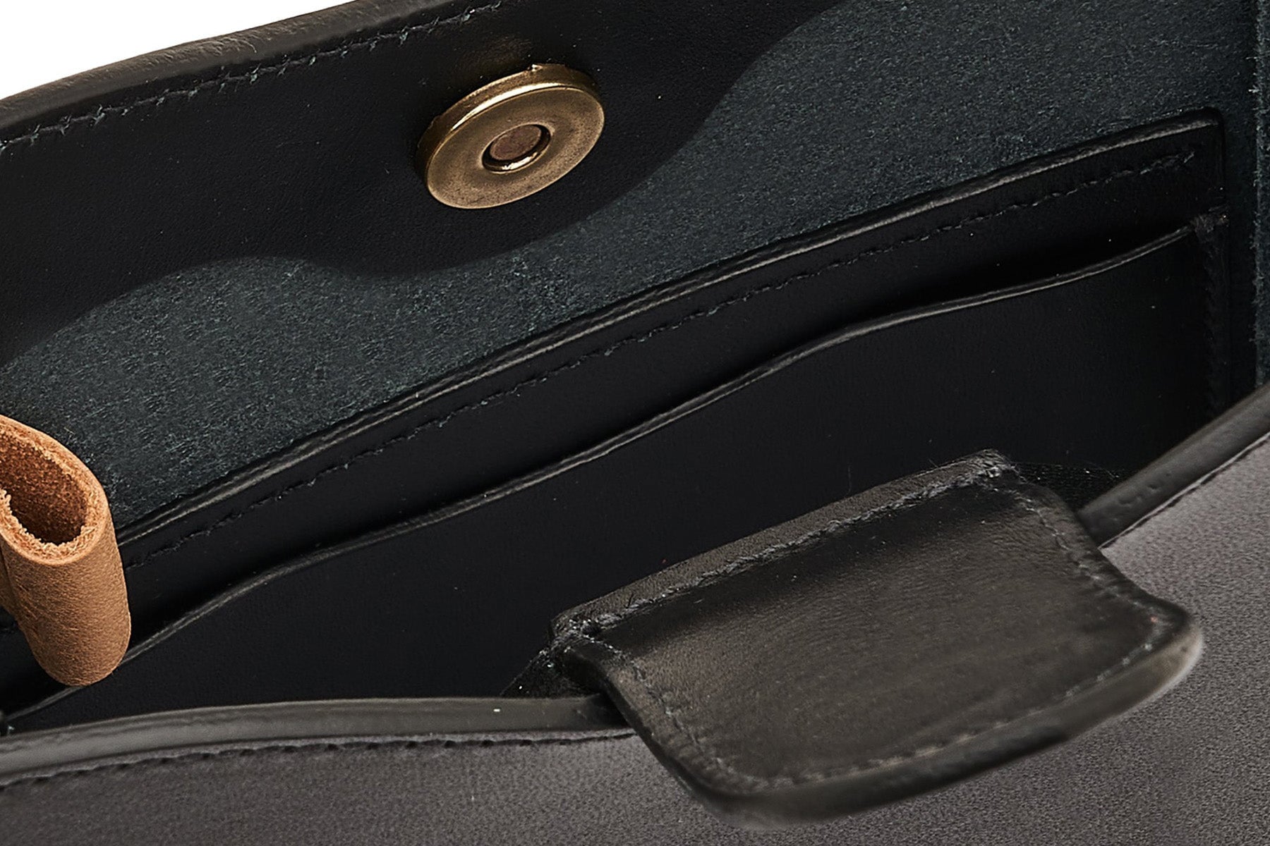 Crossbody-Tasche aus Leder in Schwarz - Roseto Taschen Crossbody & Schultertaschen Il Bisonte