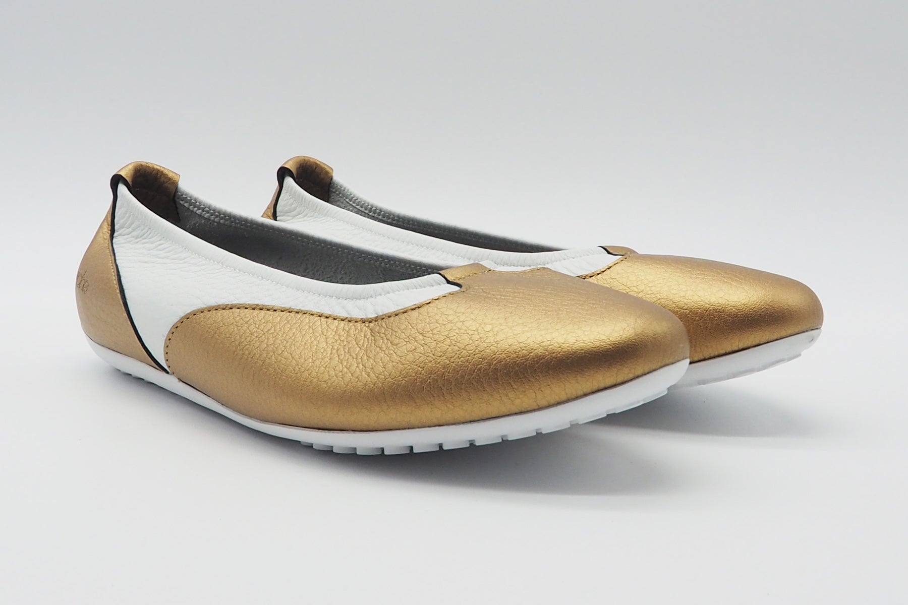 Damen Ballerina aus Leder in Gold & Weiß - Fatali Damen Ballerina Arche