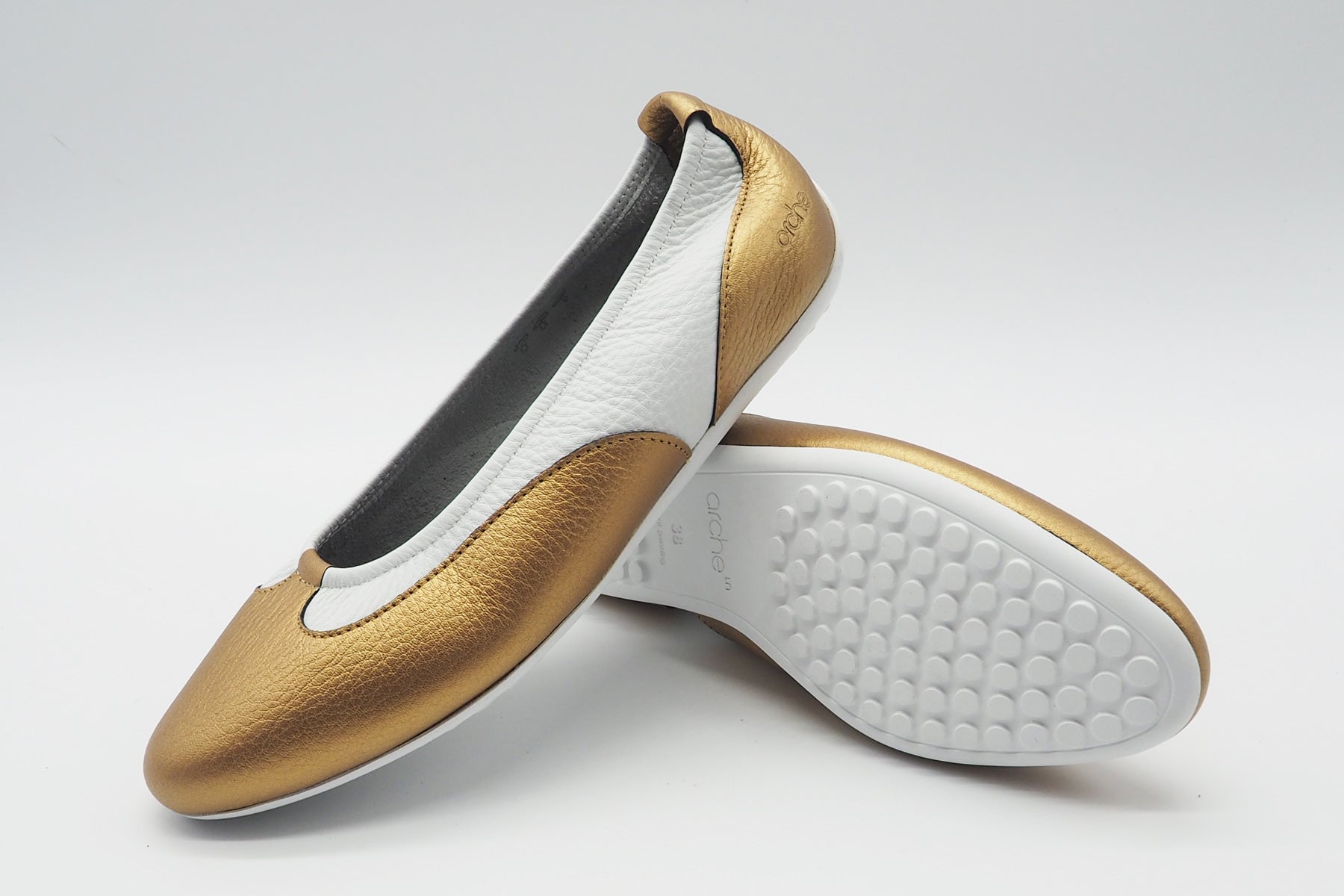 Damen Ballerina aus Leder in Gold & Weiß - Fatali Damen Ballerina Arche