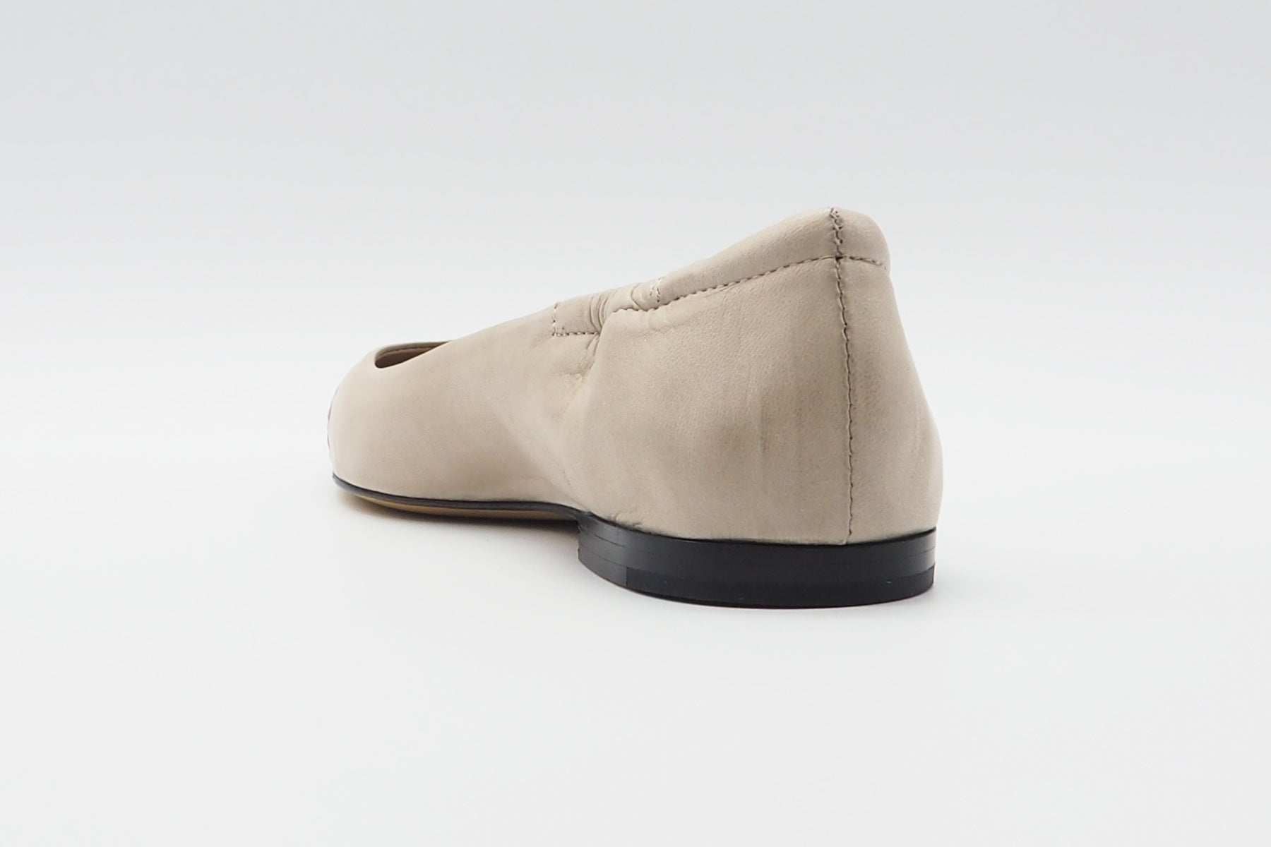 Damen Ballerina aus Leder in Nude mit geflochtener rosa Spitze Damen Ballerinas Pomme D'or