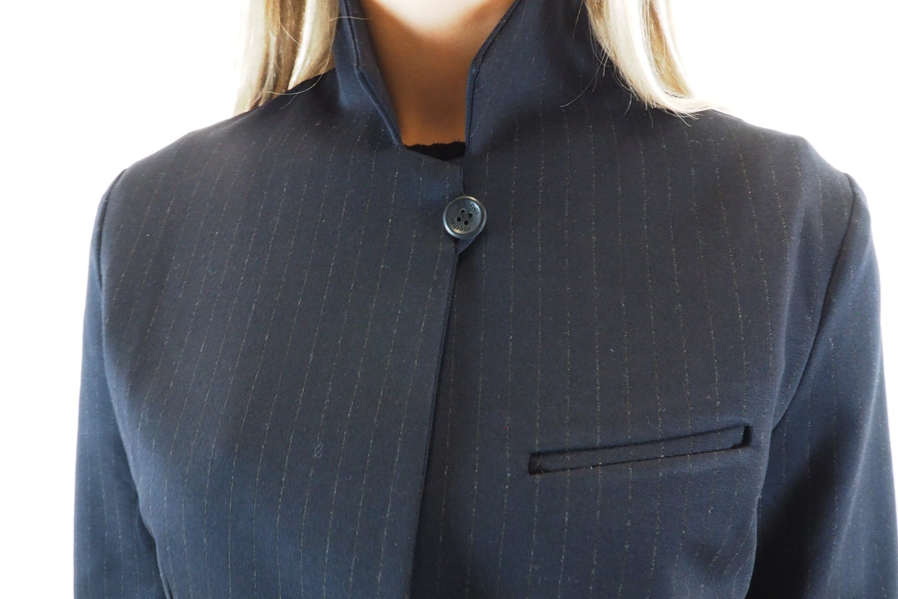 Damen Blazer mit Nadelstreifmuster aus Viskose in Schwarz Damen Ready to wear Fashion Hannes Roether
