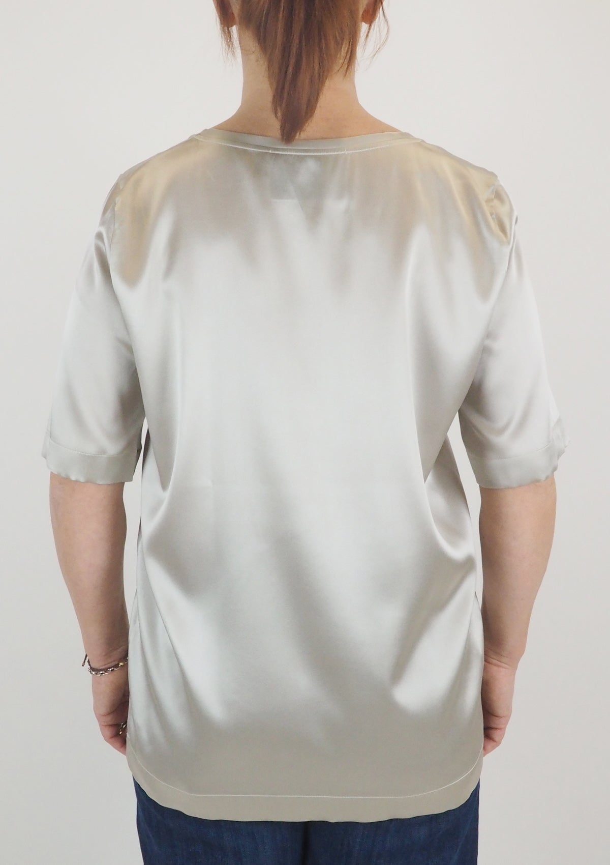 Damen Blusenshirt mit Kurzarm aus Seide in Beige - Fermo Damen Bluse 24 Blooming