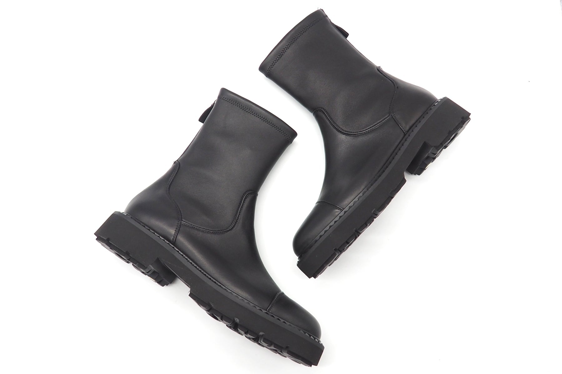 Damen Bootie aus Glattleder in Schwarz mit Stretchschaft & Profilsohle Damen Boots & Booties Kennel & Schmenger