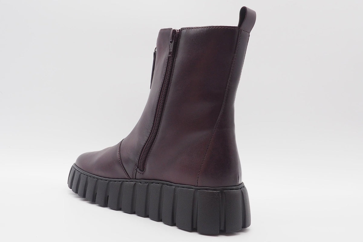 Damen Bootie aus Leder in Burgunder mit XL-Profilsohle- Plateau 3 cm Damen Boots & Booties Gabor