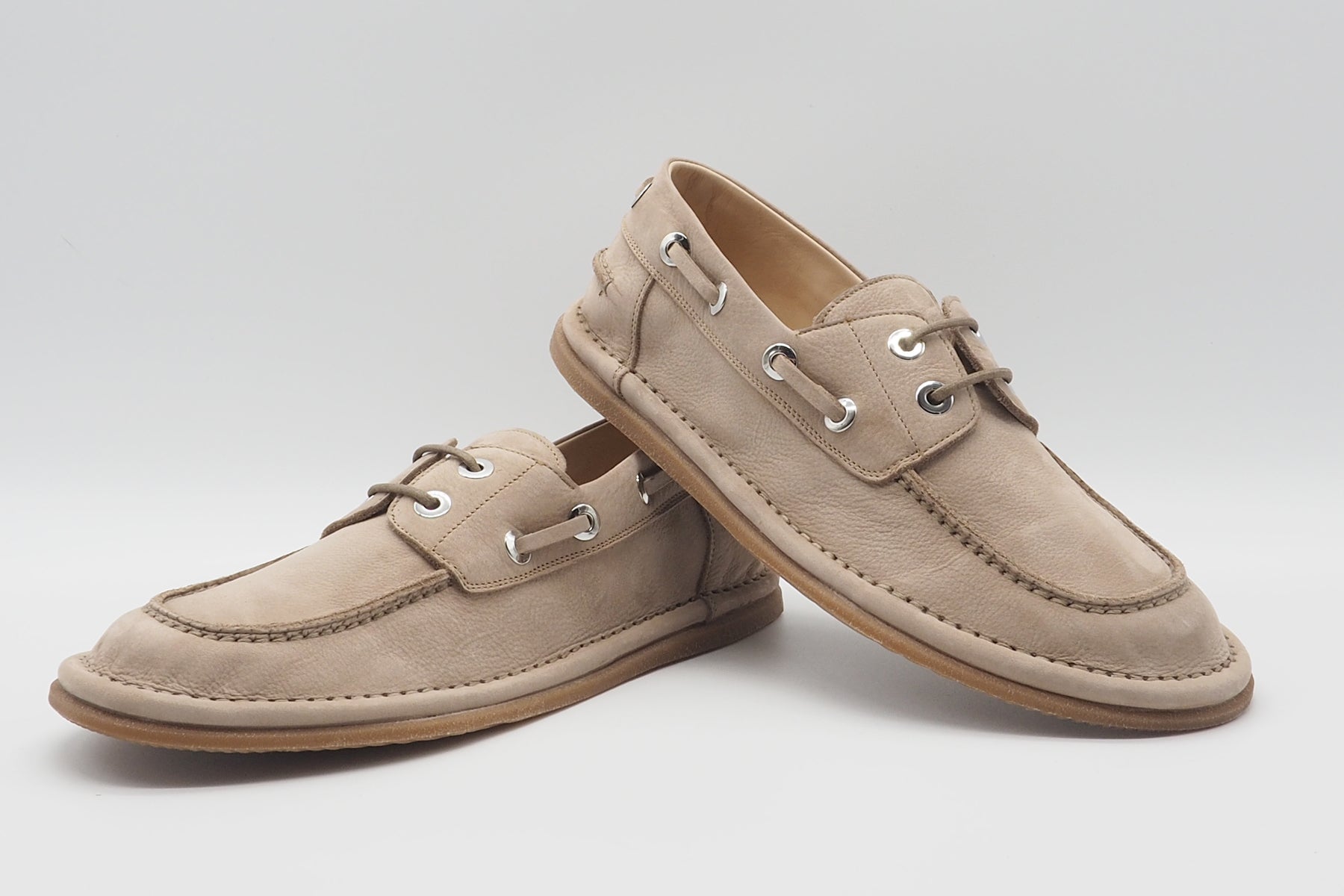 Damen Bootschuh in Nubukleder Sand - A-symmetrische Form Damen Loafers & Schnürer Pantanetti