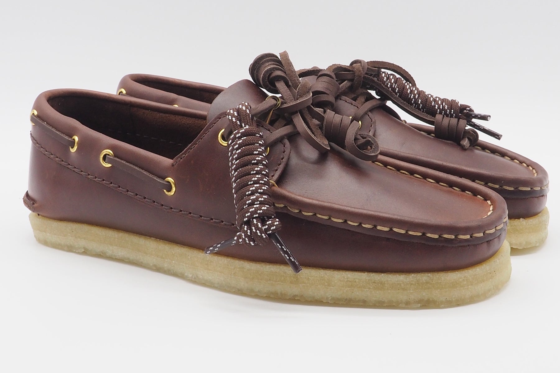 Damen Bootsschuh aus geöltem Leder in Braun mit Kreppsohle Damen Loafers & Schnürer Clarks Originals