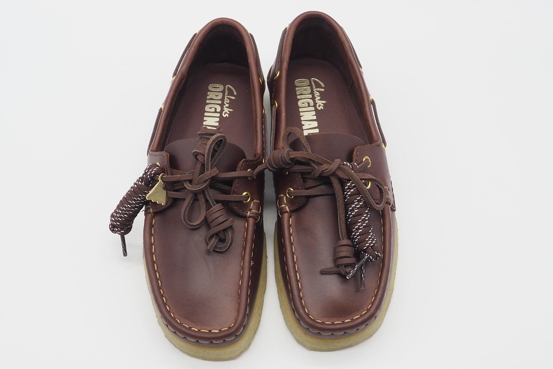 Damen Bootsschuh aus geöltem Leder in Braun mit Kreppsohle Damen Loafers & Schnürer Clarks Originals
