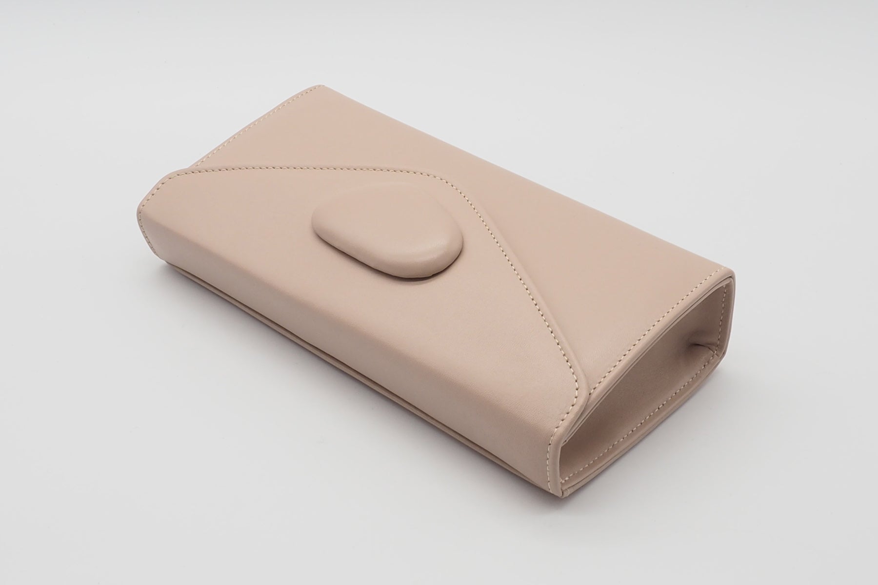 Damen Clutchbag aus Leder in Skin & Lederriemen Damen Clutchbag Brunate