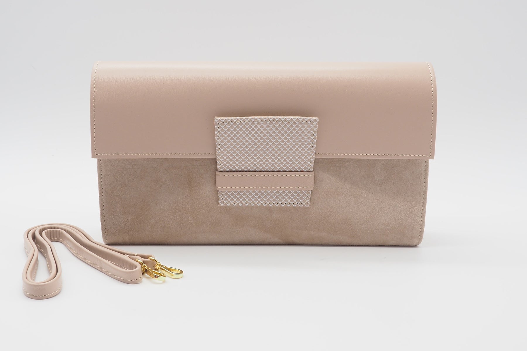 Damen Clutchbag aus Veloursleder & Glattlederr in Skin - mit Lederriemen Damen Clutchbag Brunate