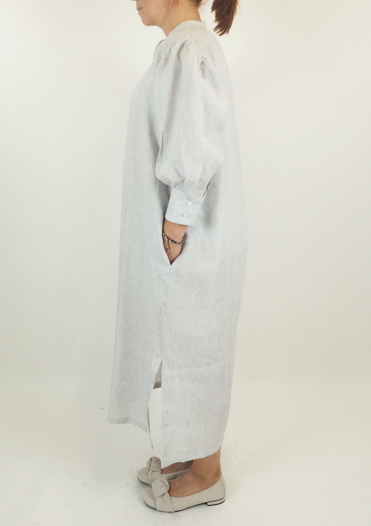 Damen Hemdblusenkleid aus Leinen in Grau & Weiss gestreift - Asolo Damen Kleid 24 Blooming