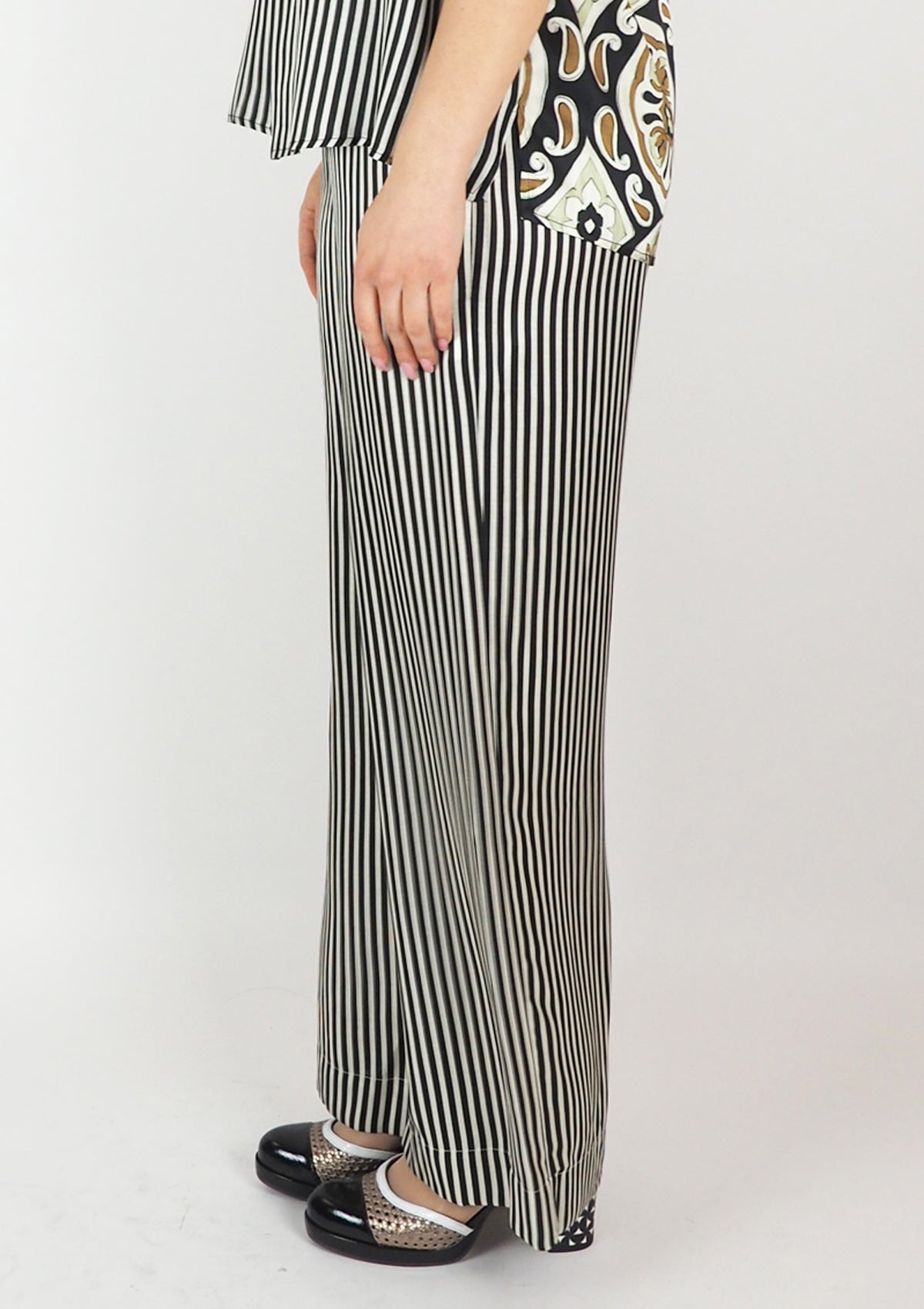 Damen Hose aus Viskose & Seide in Schwarz & Creme Damen Hose SHIRTAPORTER