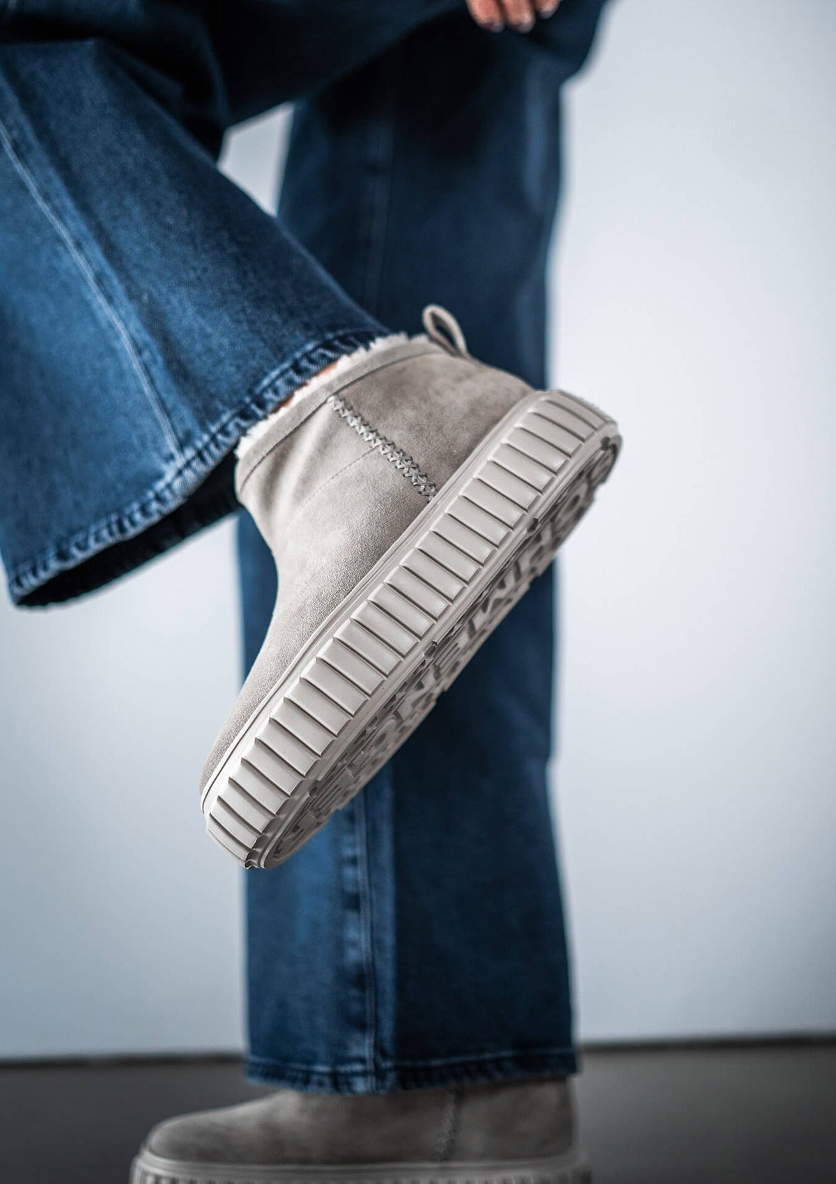 Damen Lammfellbooties zum Schlüpfen in Sand auf leichter Plateausohle Damen Stiefeletten Kennel & Schmenger