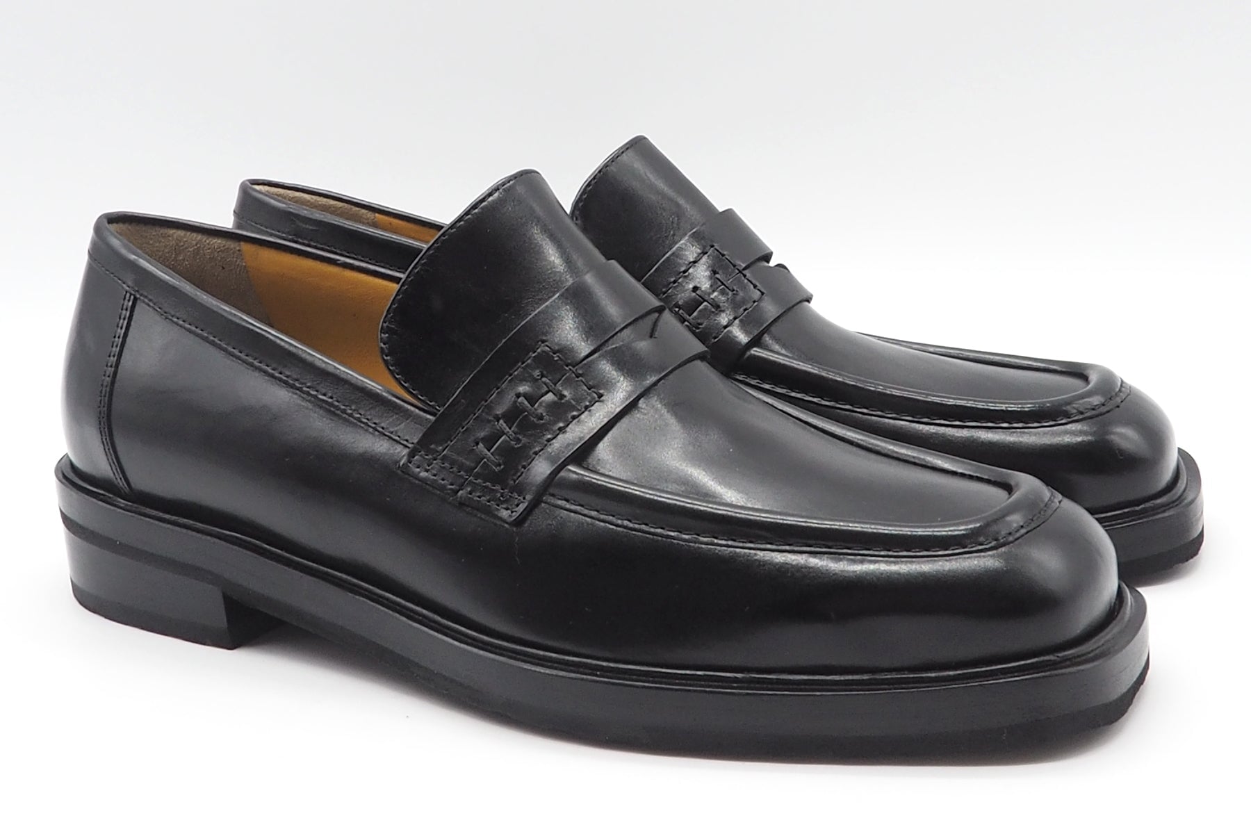 Damen Loafer aus glänzendem Leder in Schwarz - Absatz 3 cm Damen Loafers & Schnürer Truman´s
