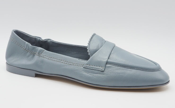 Damen Loafer aus Leder in Hellblau - Sacchettomachart - 1 cm Absatz Damen Loafers & Schnürer Pomme D'or