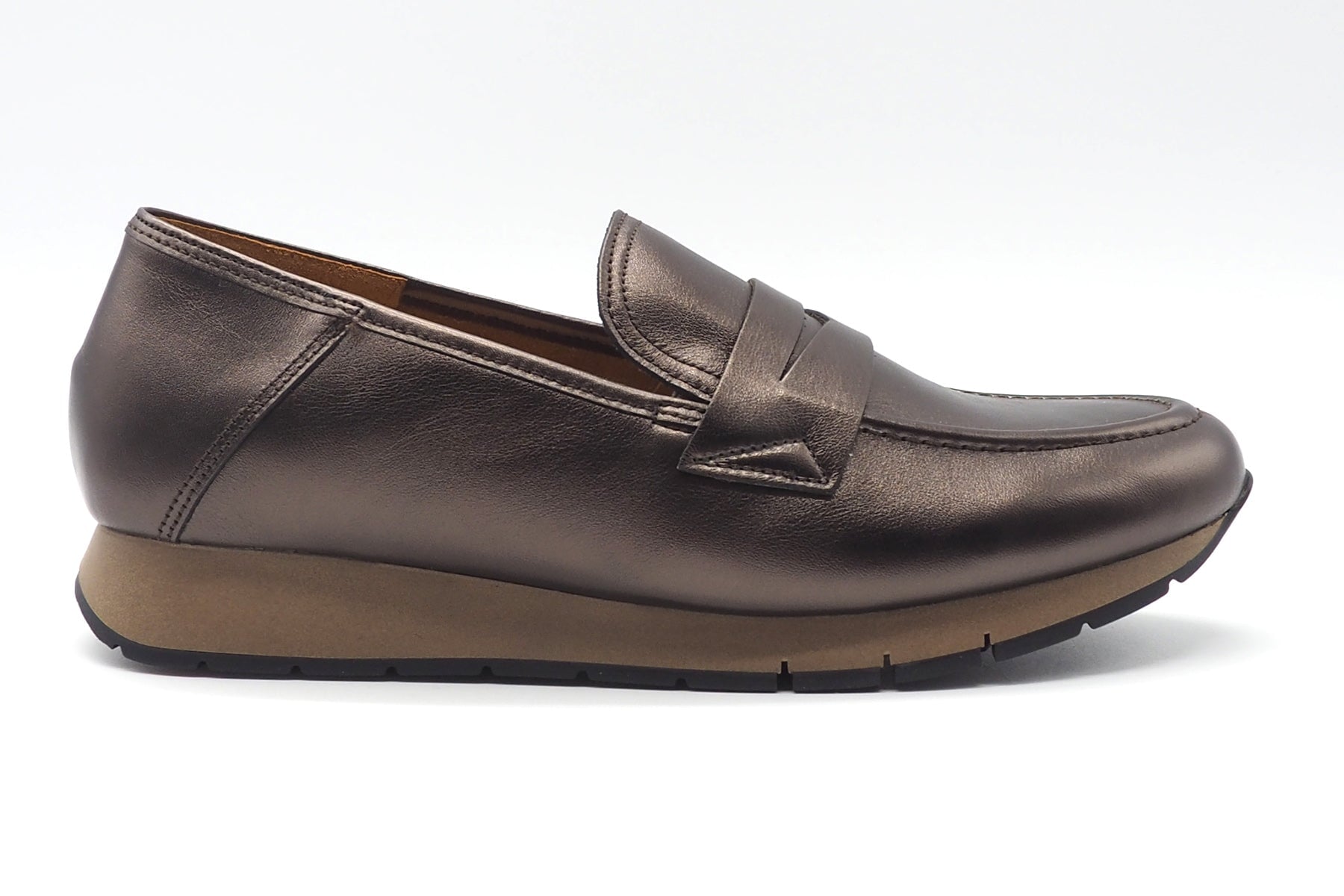 Damen Loafer aus Metallicleder in Bronze & sportiver Keilsohle Damen Loafers & Schnürer Gabor