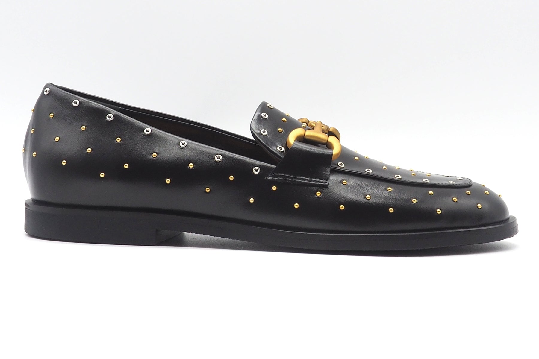 Damen Loafer aus softem Leder auf mit Nieten auf weicher Sohle in Schwarz - 2 cm Damen Loafers & Schnürer Mara Bini