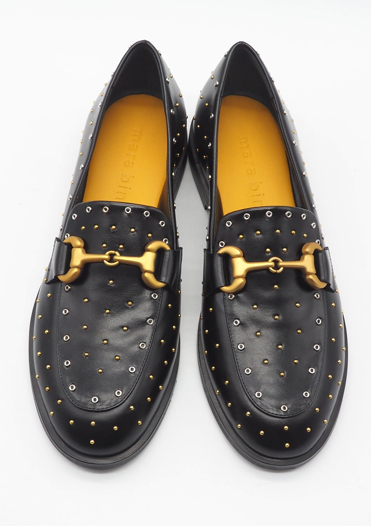 Damen Loafer aus softem Leder auf mit Nieten auf weicher Sohle in Schwarz - 2 cm Damen Loafers & Schnürer Mara Bini