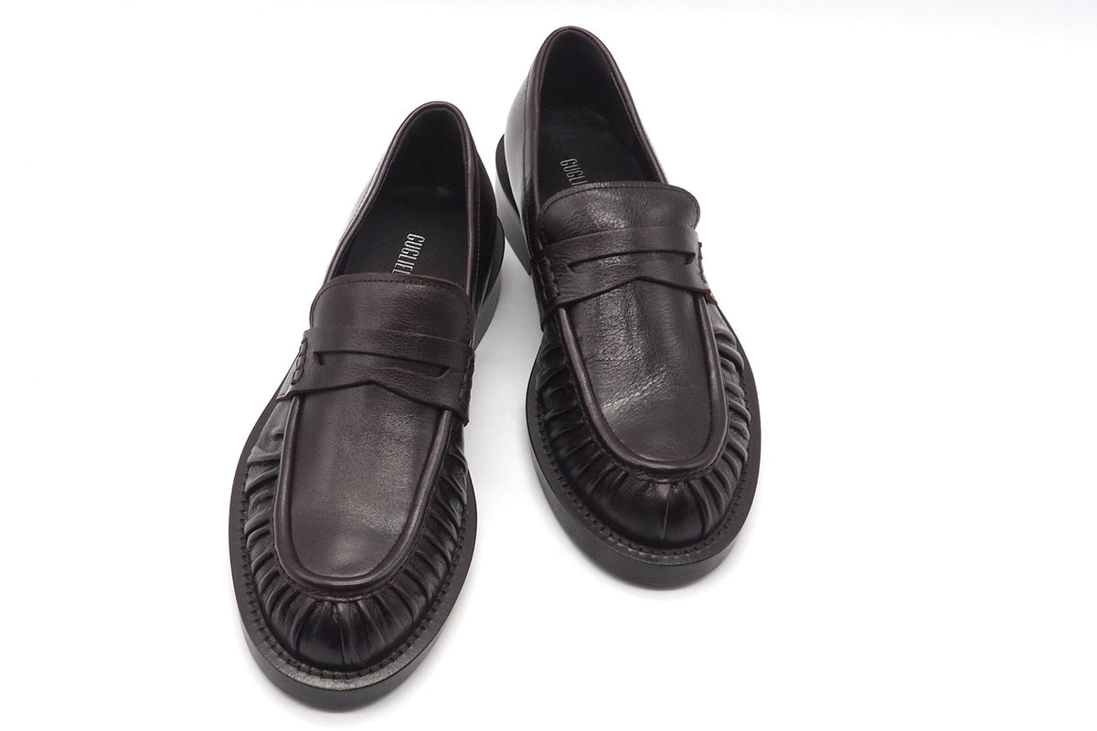 Damen Moccassin aus Glattleder Leder in Dunkelbraun - 2 cm Absatz Damen Loafers & Schnürer Guglielmo Rotta