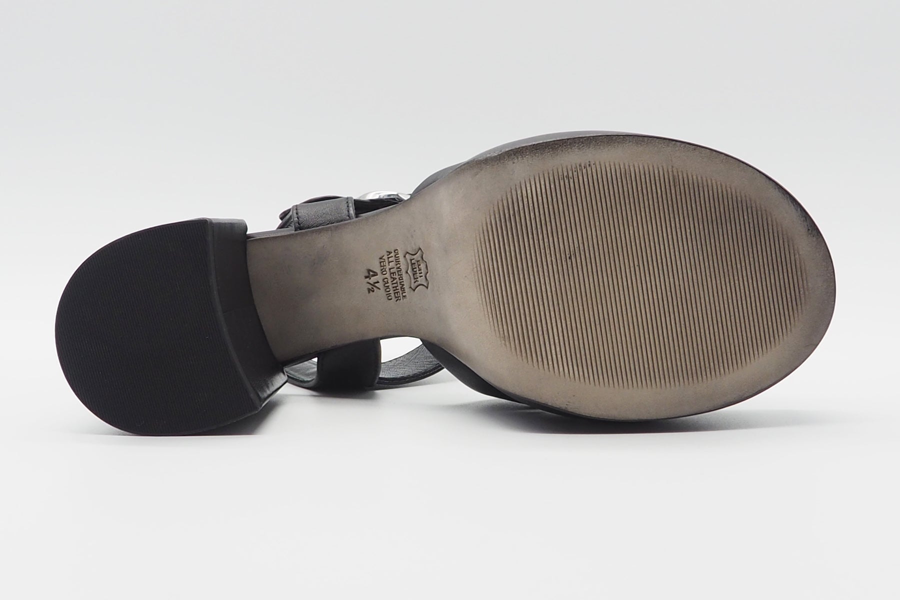 Damen Plateau-Sandale aus Leder in Schwarz - Mila Damen Sandalen Kennel & Schmenger