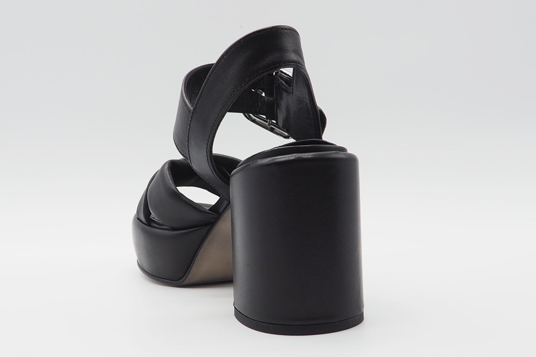 Damen Plateau-Sandale aus Leder in Schwarz - Mila Damen Sandalen Kennel & Schmenger