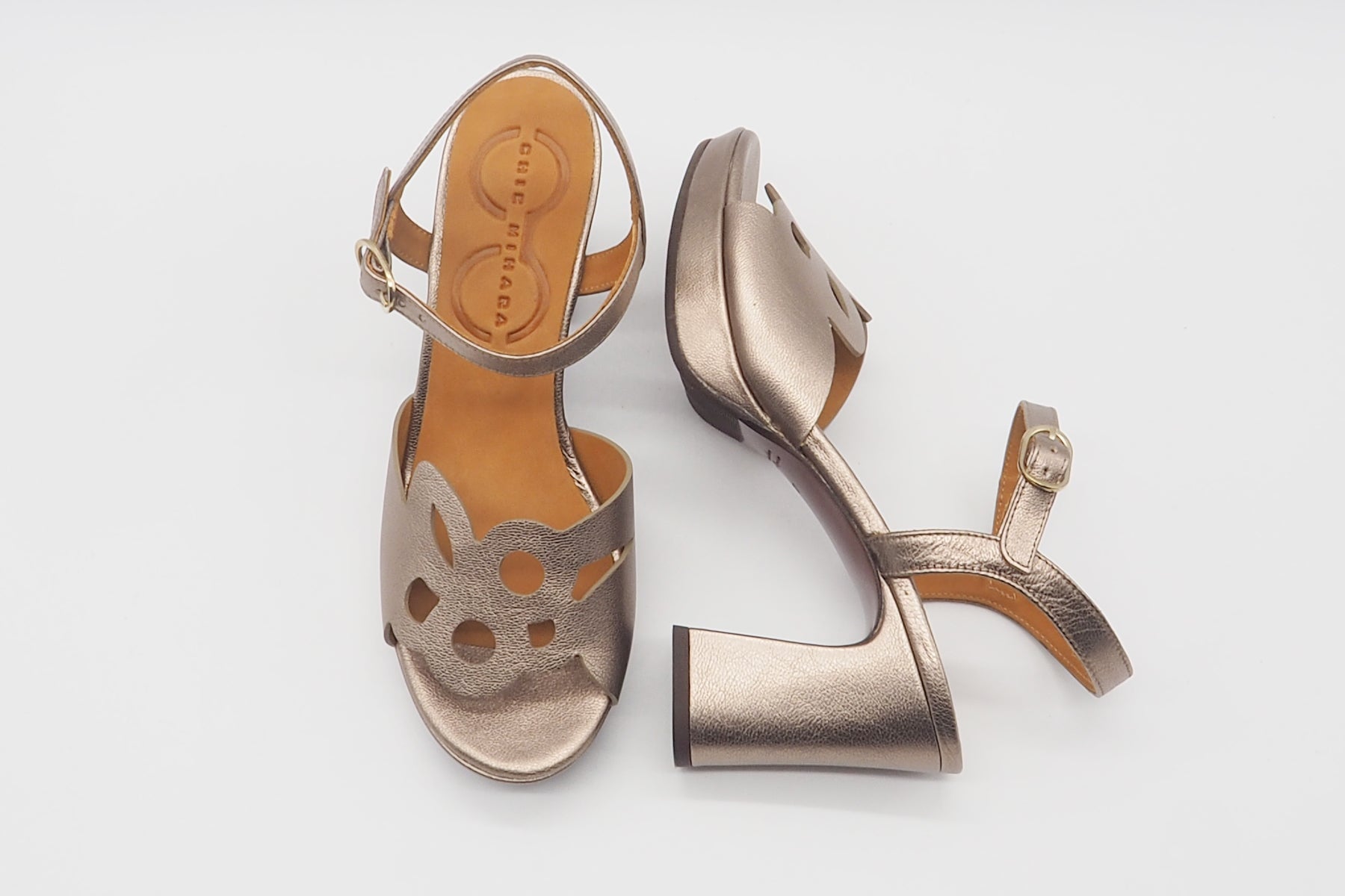 Damen Plateausandale aus Metallicleder in Bronce - Kemada - Absatz 10 cm Damen Sandalen Chie Mihara