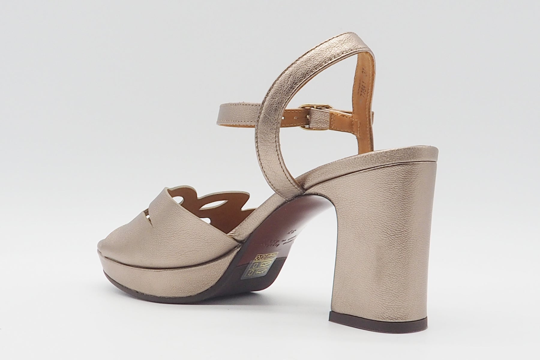 Damen Plateausandale aus Metallicleder in Bronce - Kemada - Absatz 10 cm Damen Sandalen Chie Mihara