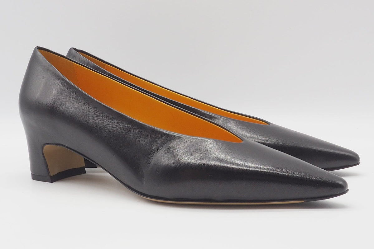 Damen Pumps aus Handschuhleder in Schwarz - Absatz 5cm Damen Pumps & Slings Mara Bini