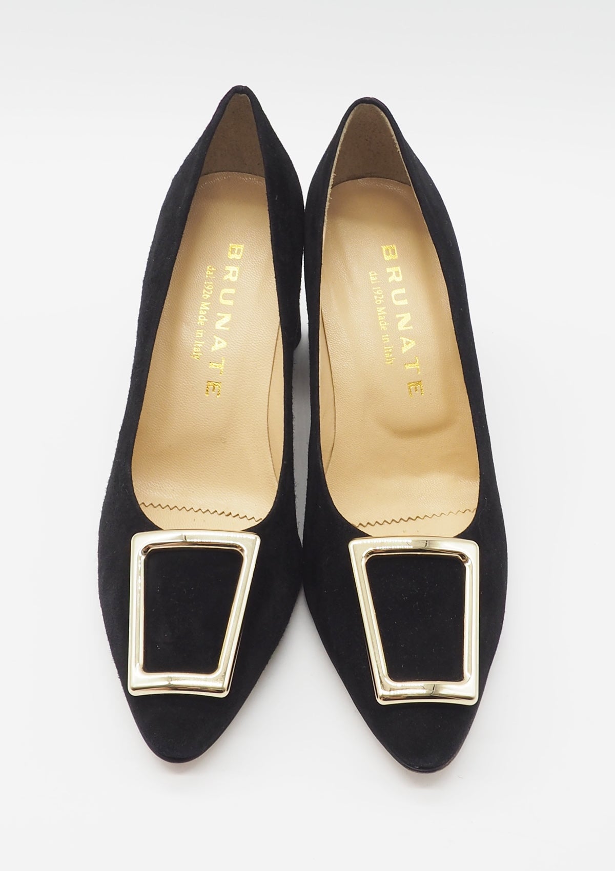 Damen Pumps aus Veloursleder mit Spange in Schwarz Damen Pumps Brunate