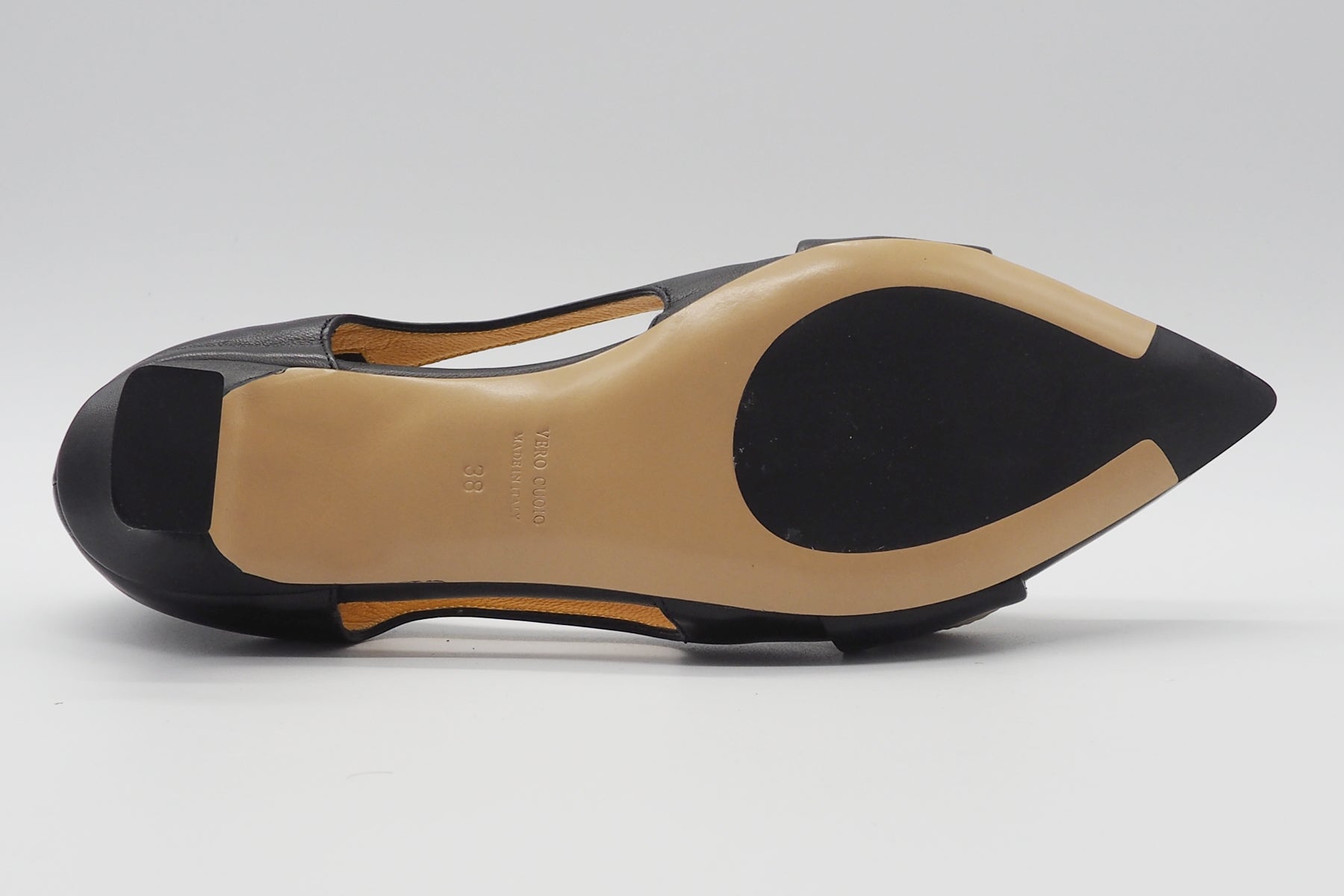 Damen Pumps mit Schnalle aus Glattleder in Schwarz - 3cm Absatz Damen Pumps Mara Bini