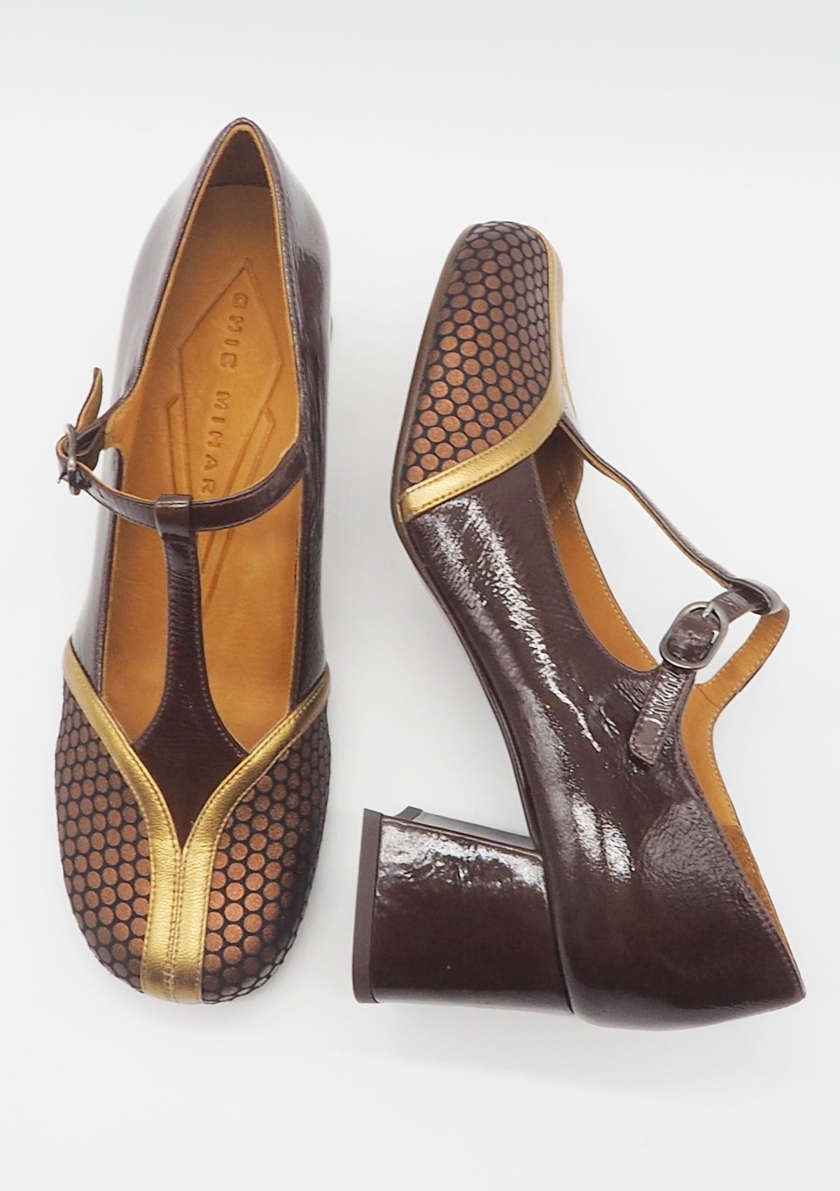 Damen Pumps mit T-Spange in Braun & Metalliceffekten in Bronze - Molma - 6 cm Damen Pumps & Slings Chie Mihara