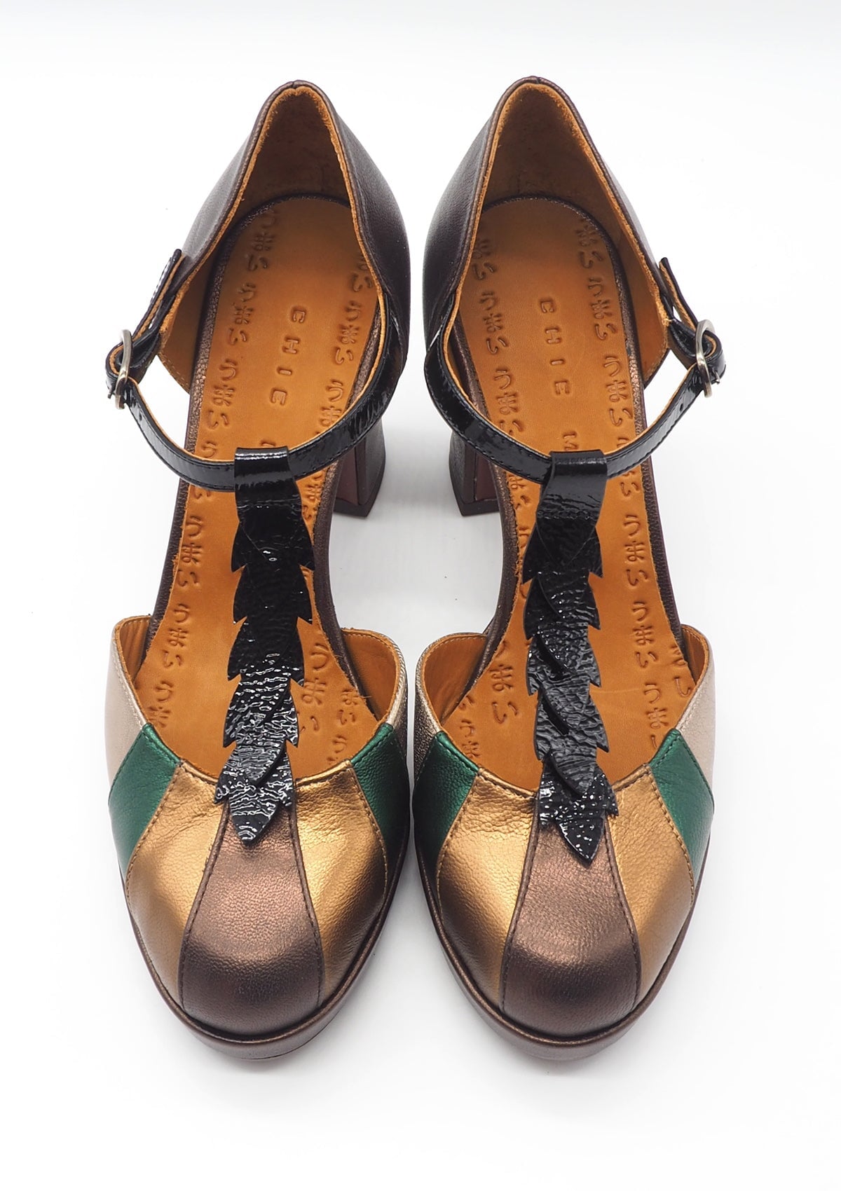 Damen Pumps mit T-Spange in Bronce mit Plateau Damen Loafers & Schnürer Chie Mihara