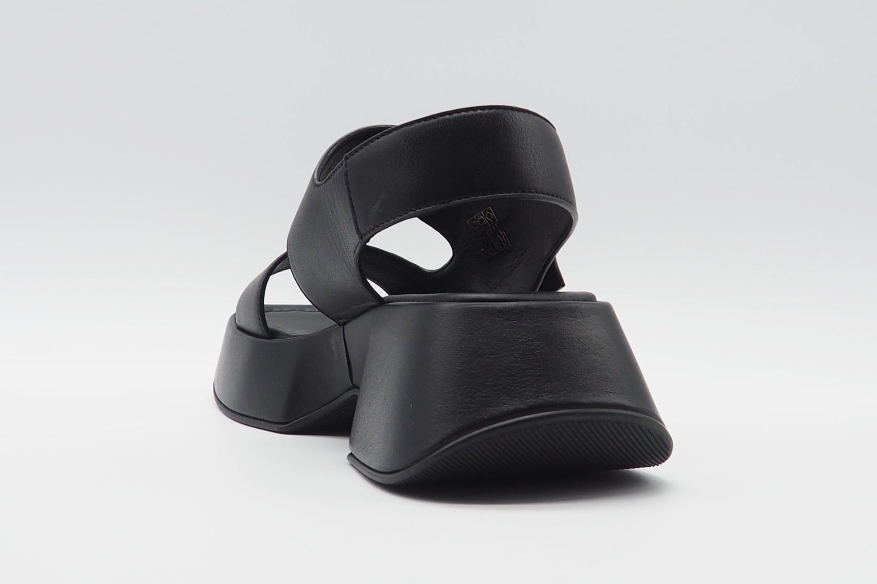 Damen Sandale aus Glattleder in Schwarz - Absatz 2cm Damen Sandalen Vic Matié