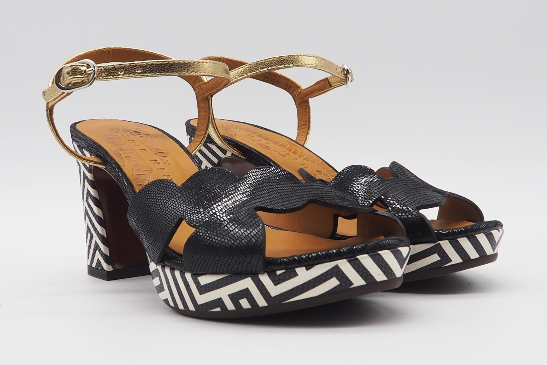 Damen Sandale aus Leder in Schwarz & Weiß - Kelis - Absatz 9cm Damen Sandalen Chie Mihara