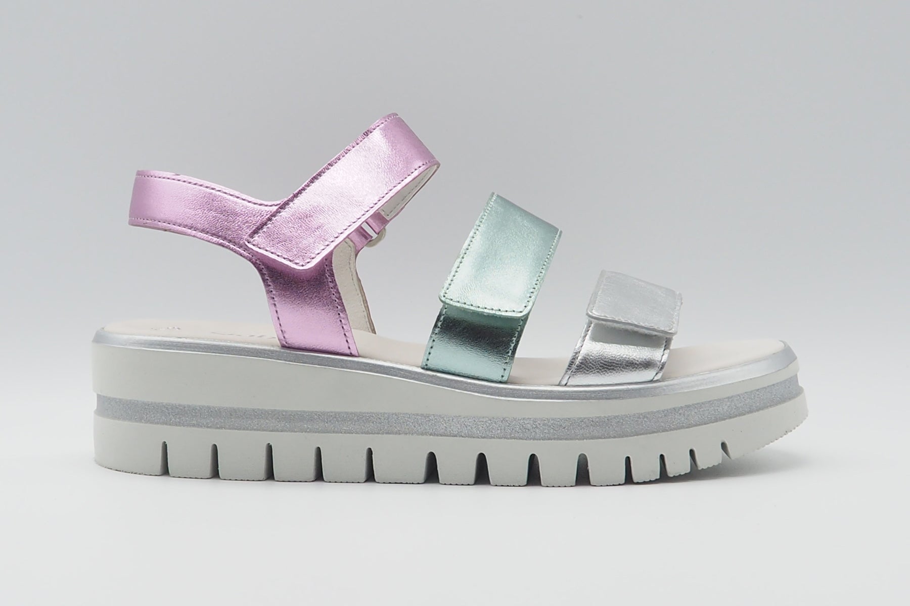 Damen Sandale aus Metallicleder in Multicolor Damen Sandalen Gabor