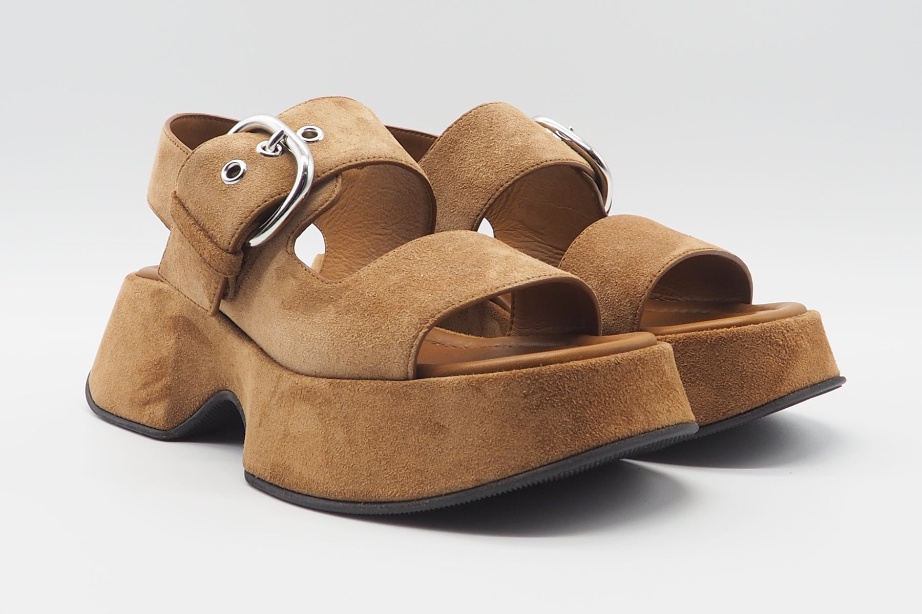 Damen Sandale aus Veloursleder in Braun - Absatz 2cm Damen Sandalen Vic Matié