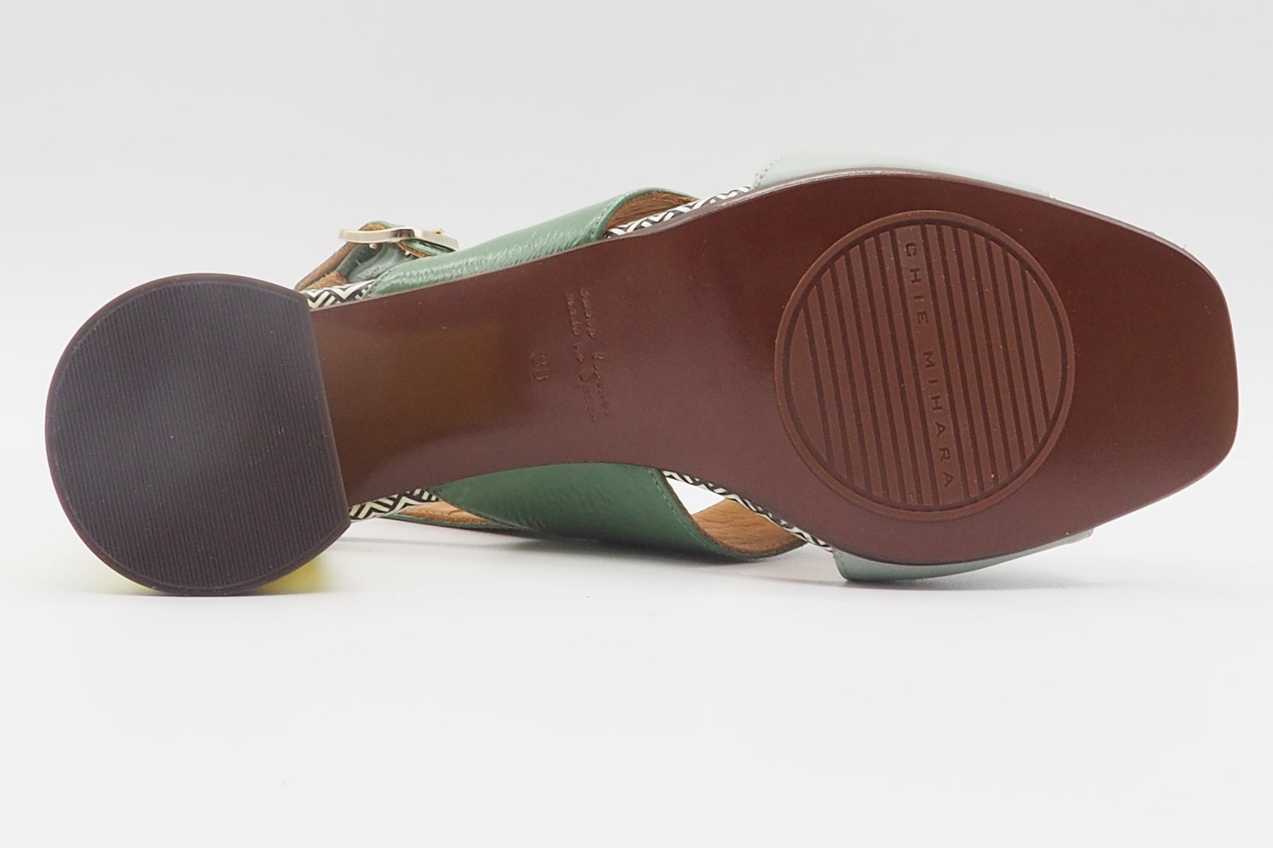 Damen Sandale im Patchworkstil - aus Leder in Grün & gelbem Absatz - Rudasa Damen Sandalen Chie Mihara