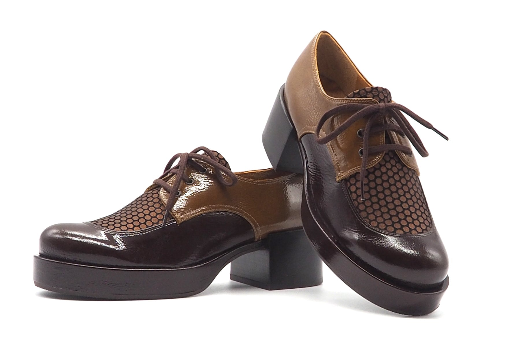 Damen Schnürer auf Platausohle in Braun & Metallic - 5 cm Absatz - Inora Damen Loafers & Schnürer Chie Mihara