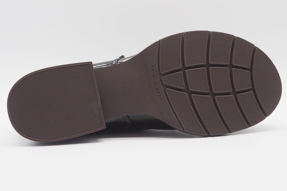 Damen Schnürer in Schwarz & Braun - grafisch bedruckt - Jeripa Damen Loafers & Schnürer Chie Mihara