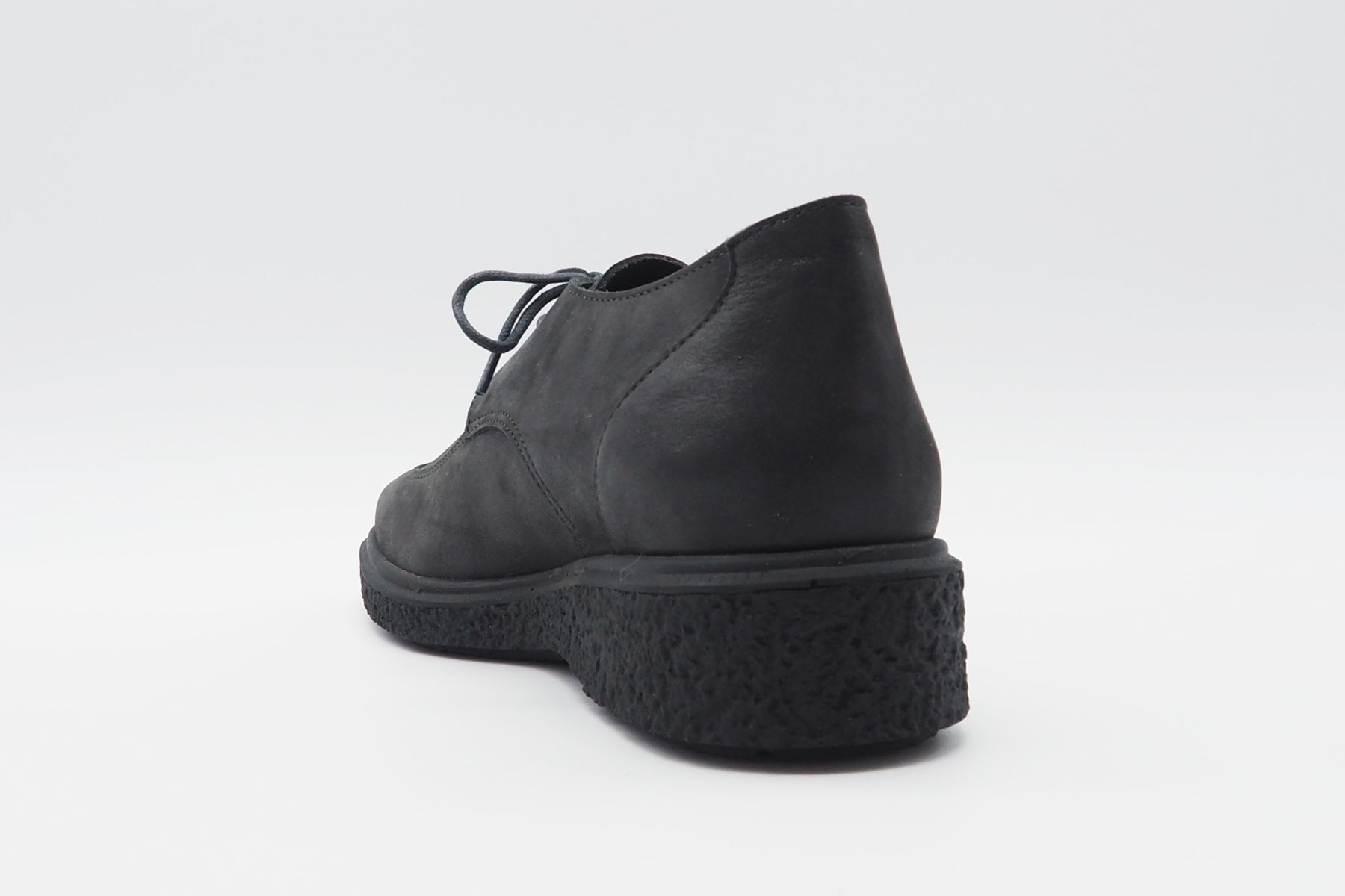 Damen Schnürschuh aus schillerndes Nubukleder in Anthrazit - Johiro Damen Loafers & Schnürer Arche