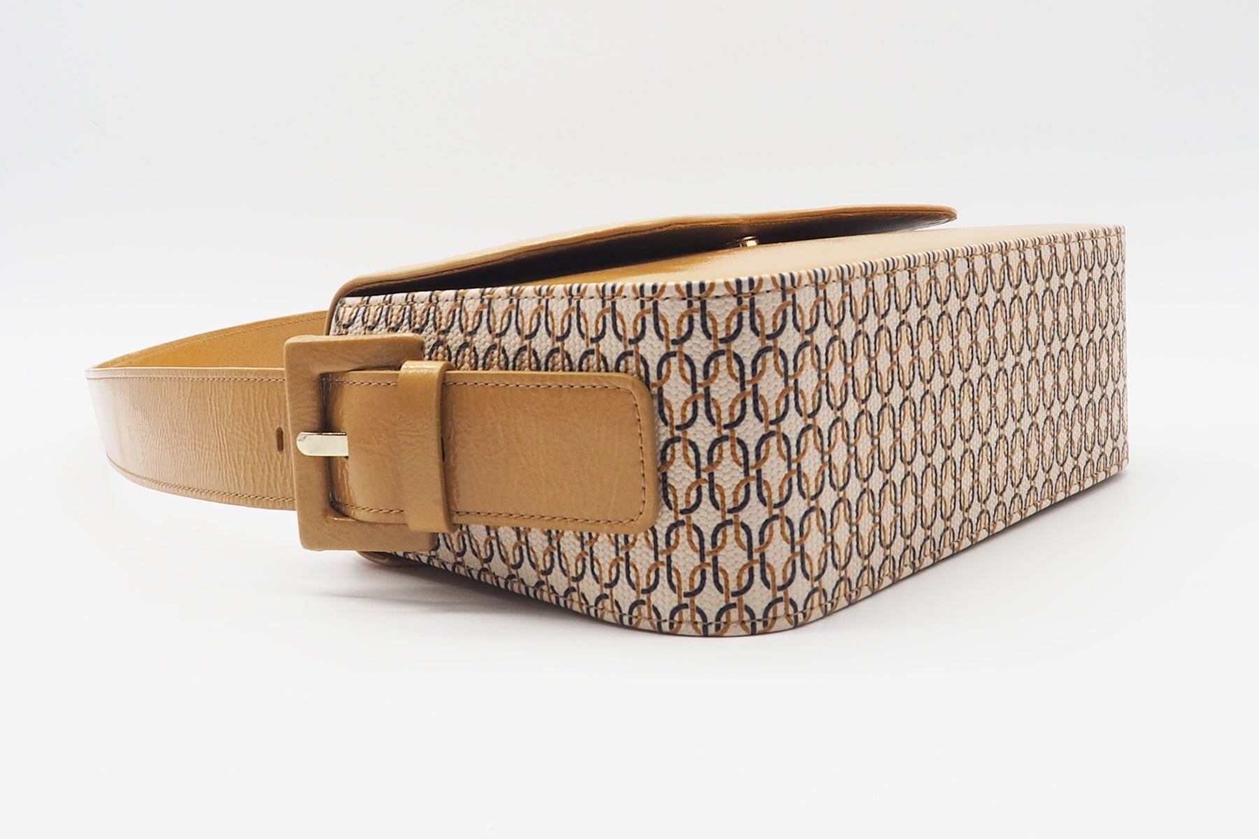 Damen Schultertasche aus Lackleder & bedrucktem Leder in Nude - Yuri Taschen Crossbody & Schultertasche Chie Mihara