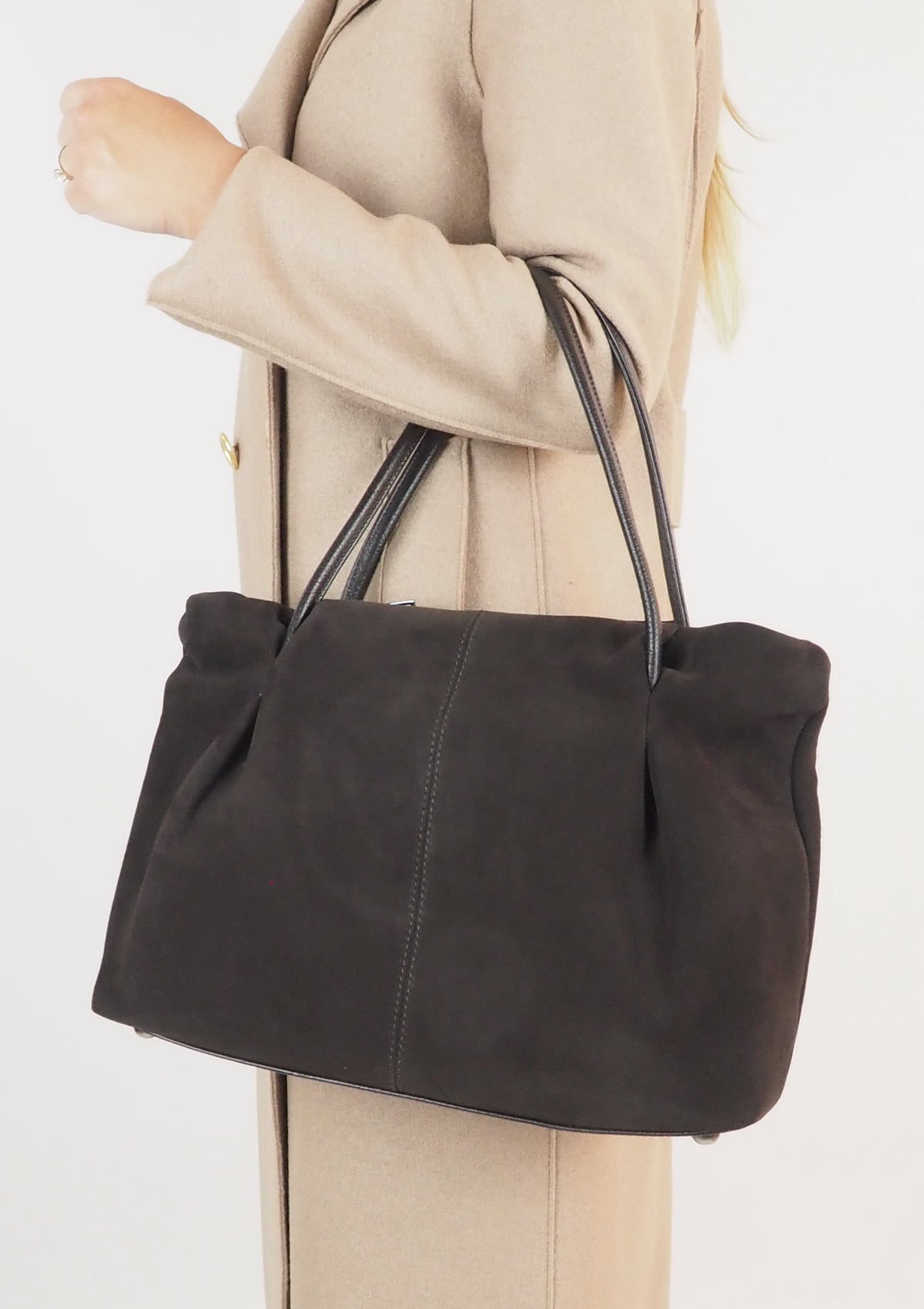 Damen Shopper aus Veloursleder in Dunkelbraun Taschen Tote-Bag Brunate