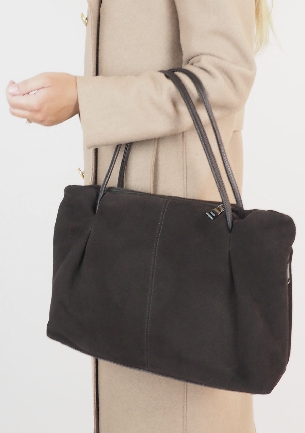 Damen Shopper aus Veloursleder in Dunkelbraun Taschen Tote-Bag Brunate