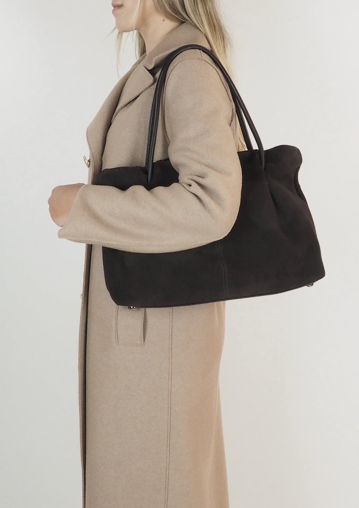 Damen Shopper aus Veloursleder in Dunkelbraun Taschen Tote-Bag Brunate