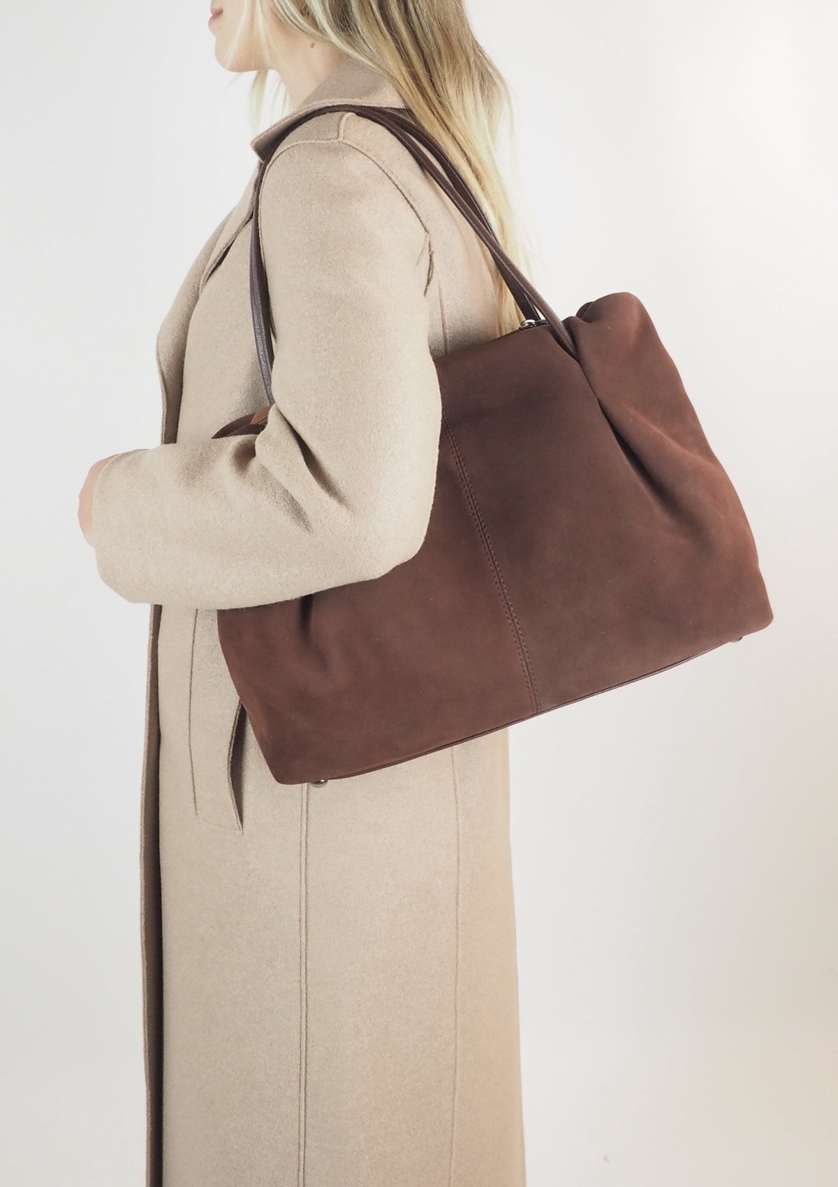 Damen Shopper aus Veloursleder in Rostbraun Taschen Tote-Bag Brunate
