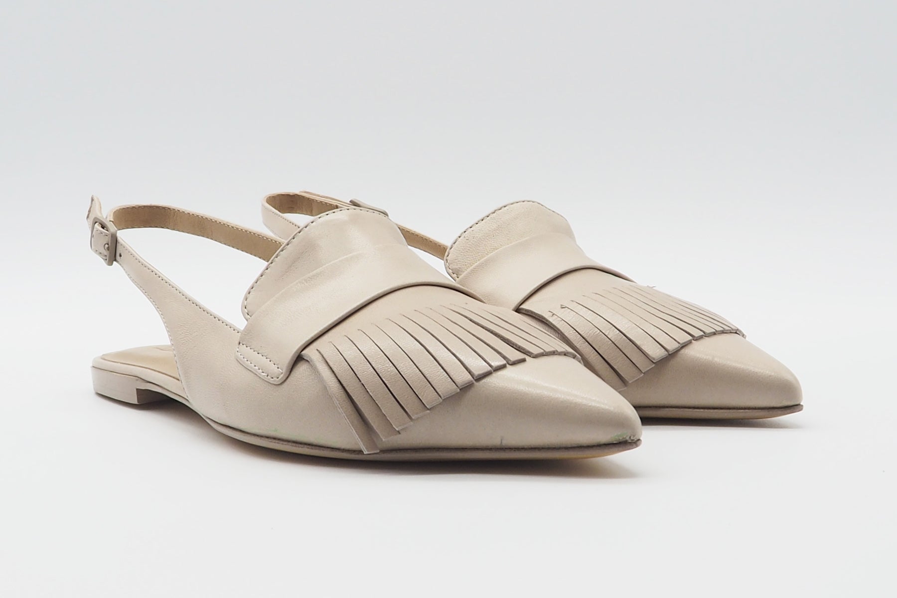 Damen Sling aus Leder in Nude im Loaferschnitt mit Fransen Damen Pumps & Slings Pomme D'or